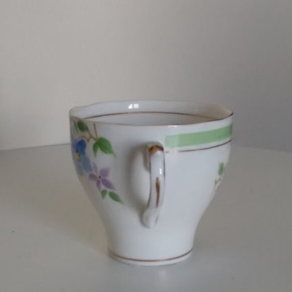 Roslyn Teacup Tea Cup & Saucer Blue Flowers BLuebells - Picture 4 of 11